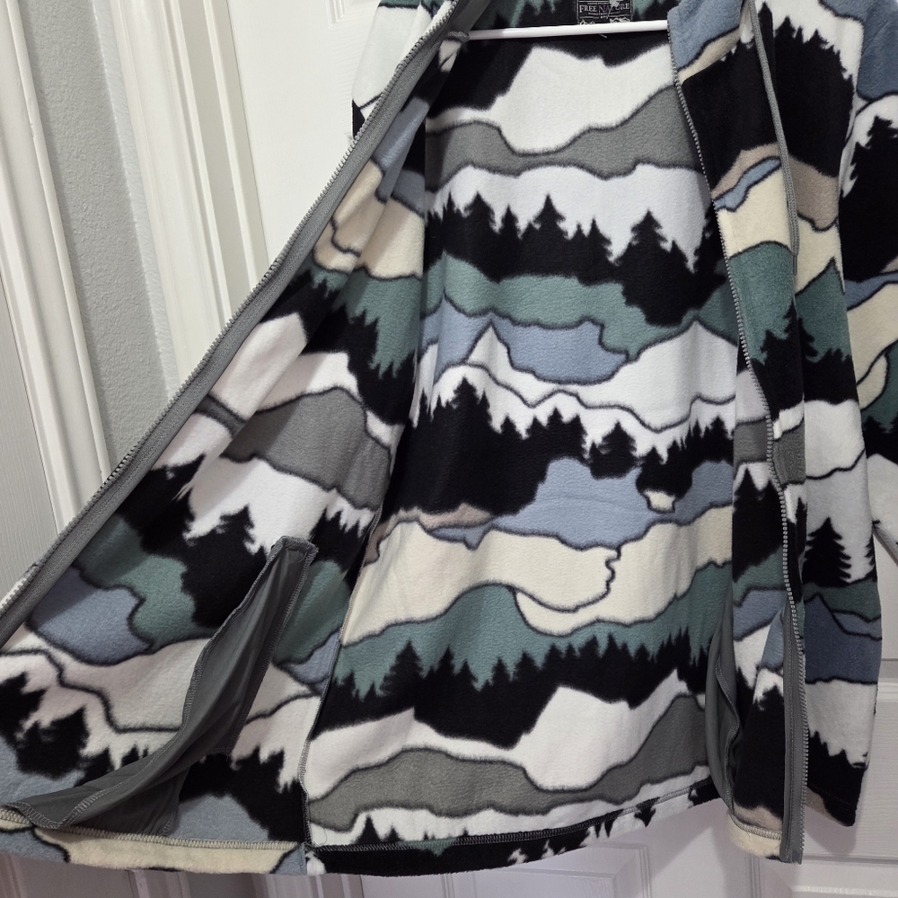 Free Nature Mountain Pattern Full Zip up Polar Fleece Hooded Jacket Size Large - Picture 9 of 13